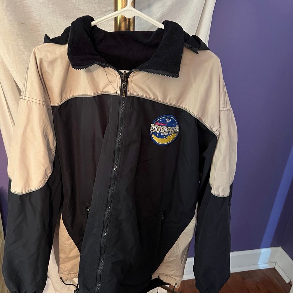 Moon pie size XL reversible jacket water resistant and fleece